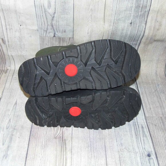 UGG Classic Short Weather Hybrid Forest Green Suede/Sheepskin Boots Mens Size 9 - Picture 2 of 7